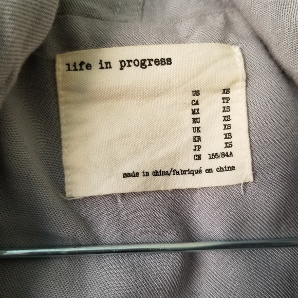 Life in Progress Drape Jacket - Picture 4 of 10